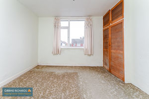 Bedroom- click for photo gallery